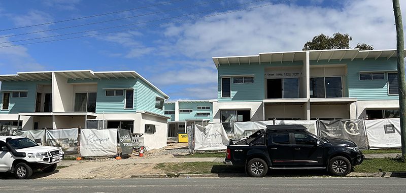 Tewantin Townhouses